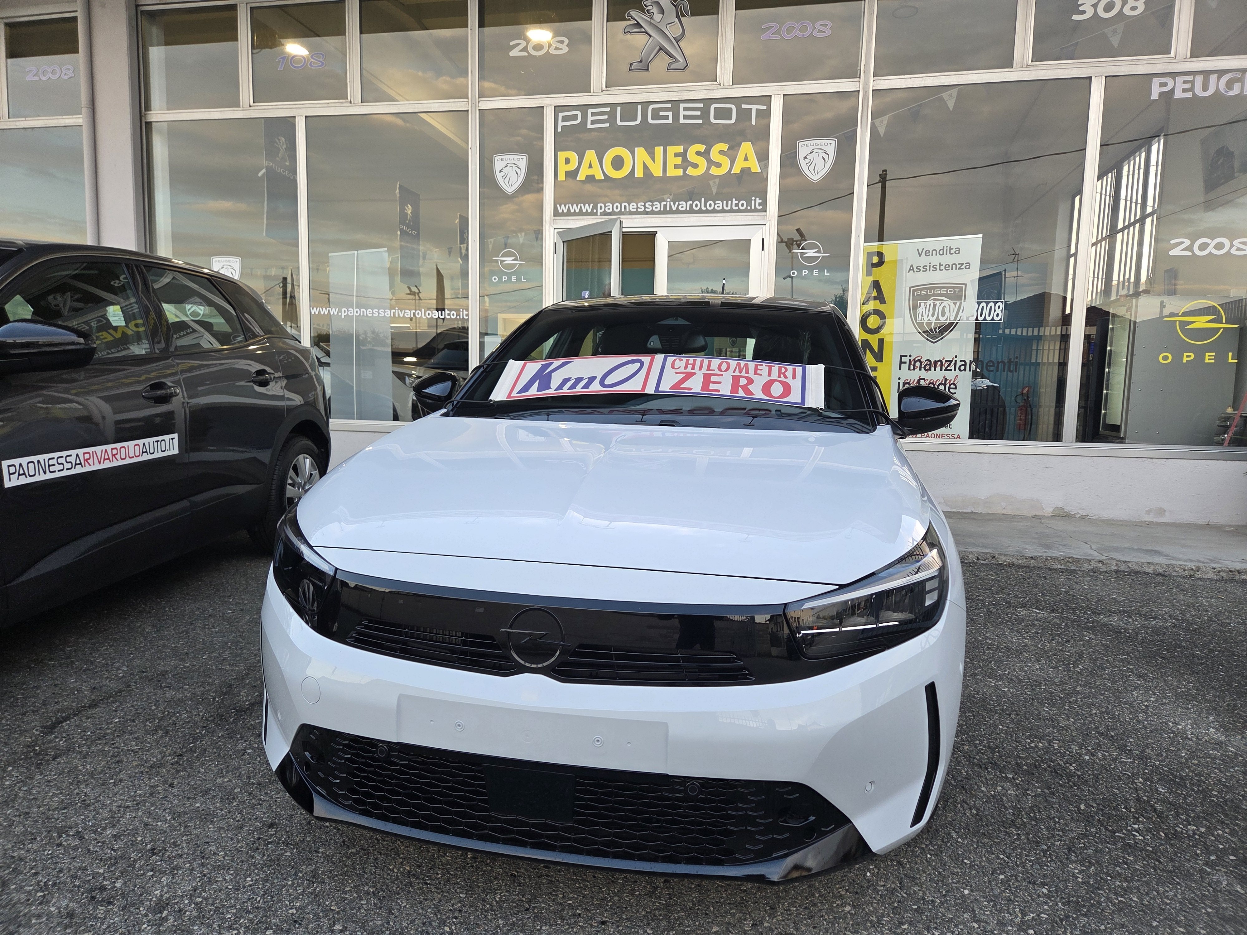 Foto OPEL CORSA GS 100 CV KM0