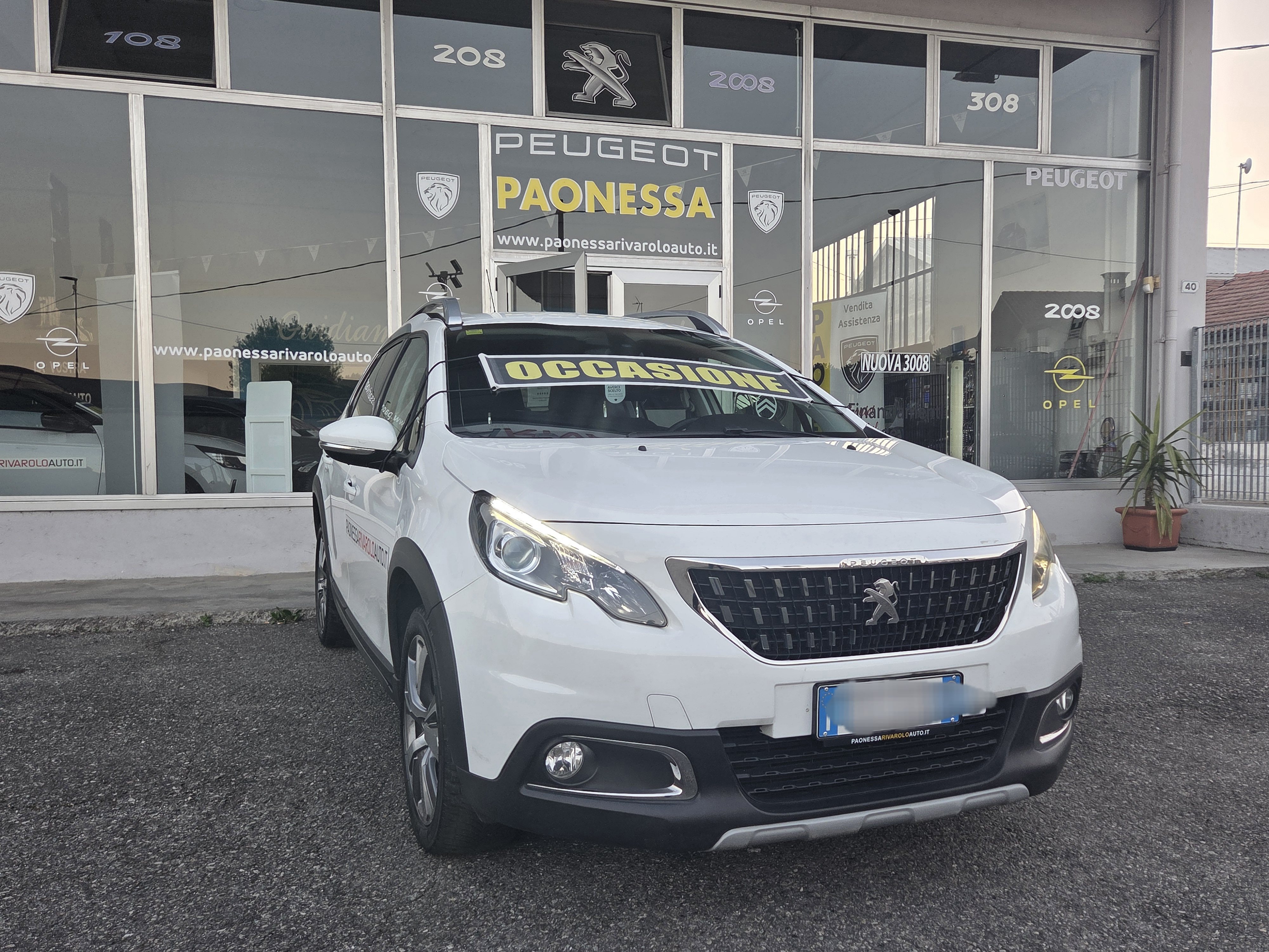 PEUGEOT 2008 Allure Bluehdi 100 Cv Nessun obbligo finanziario.