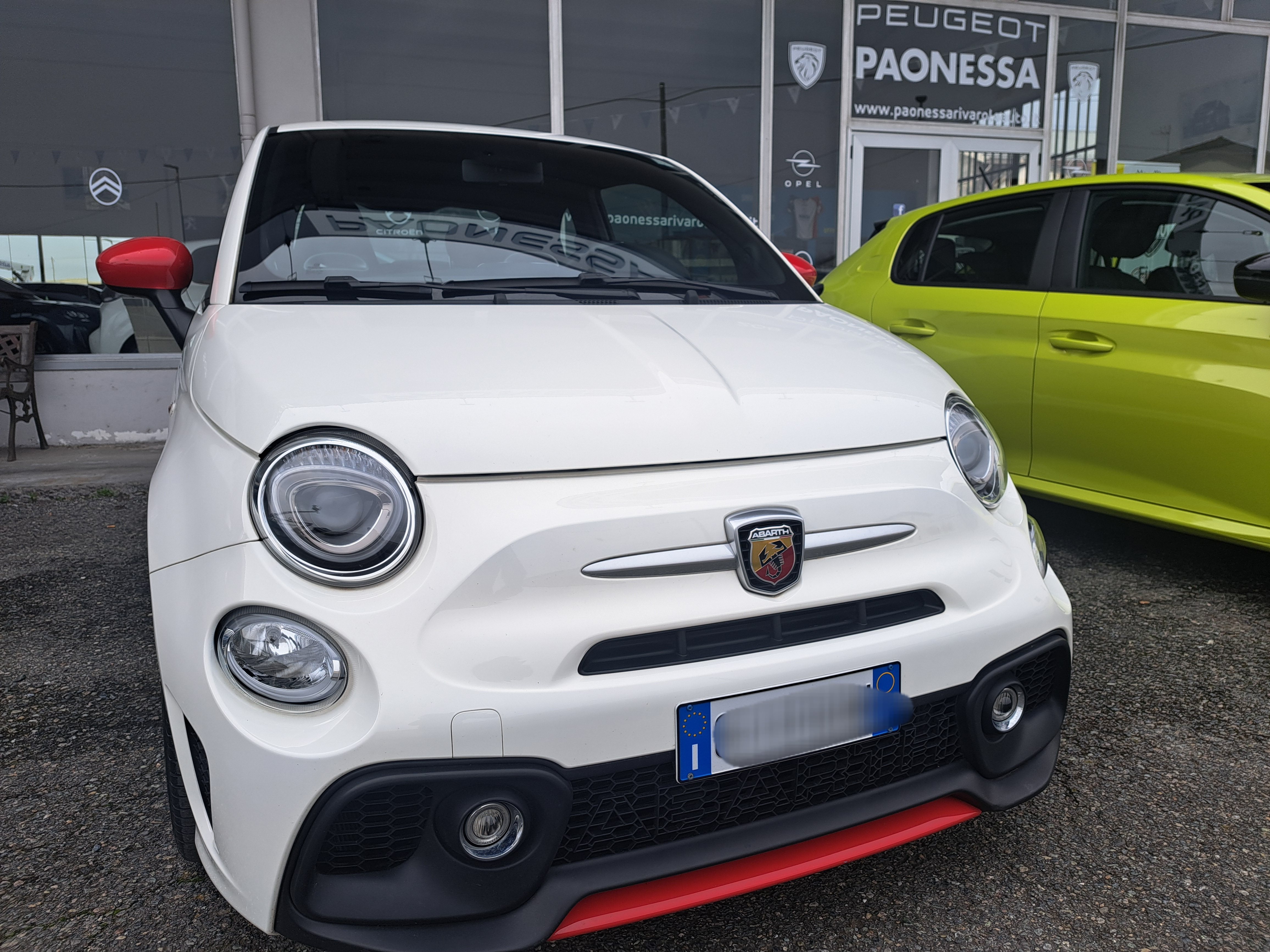 Foto ABARTH 595 Pista 1.4 Turbo T-Jet 165 Cv