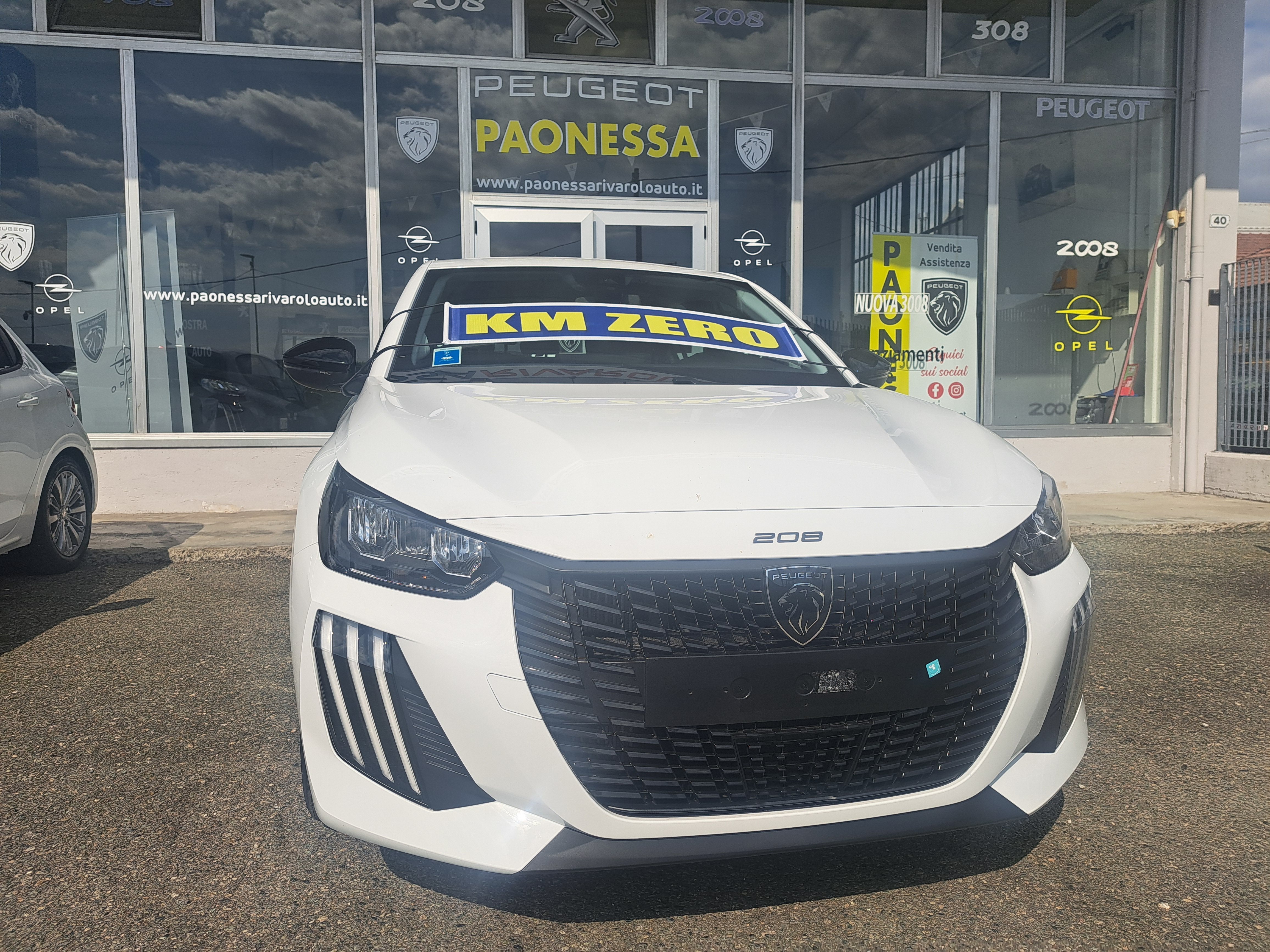 PEUGEOT 208 HYBRID 110 CV NESSUN OBBLIGO FINANZIARIO !!!
